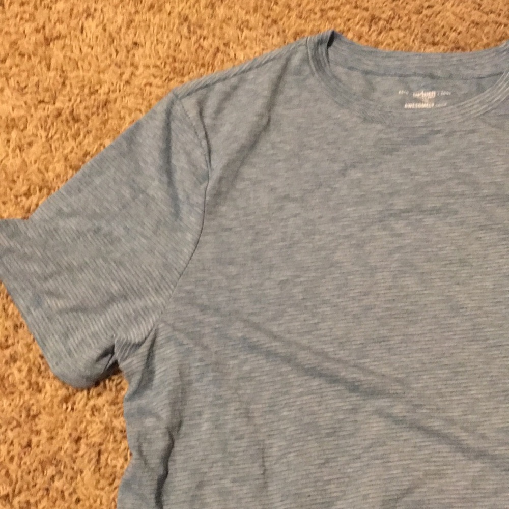 Men’s blue striped T-shirt